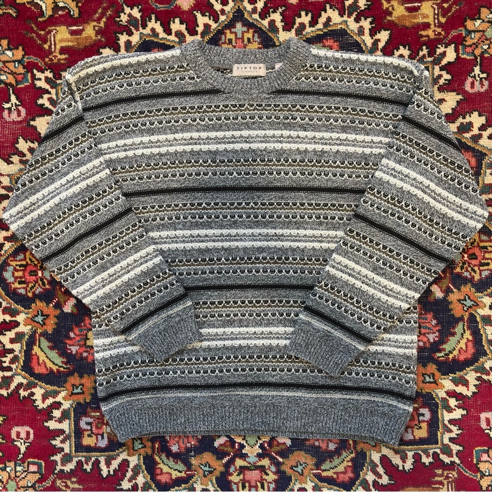 Black and Gray Patterned Crewneck Sweater